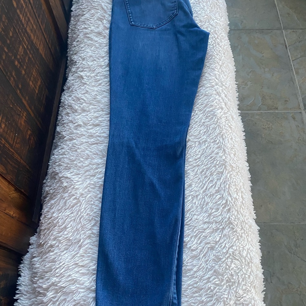 Ann Taylor Women's Straight Leg Blue Jeans